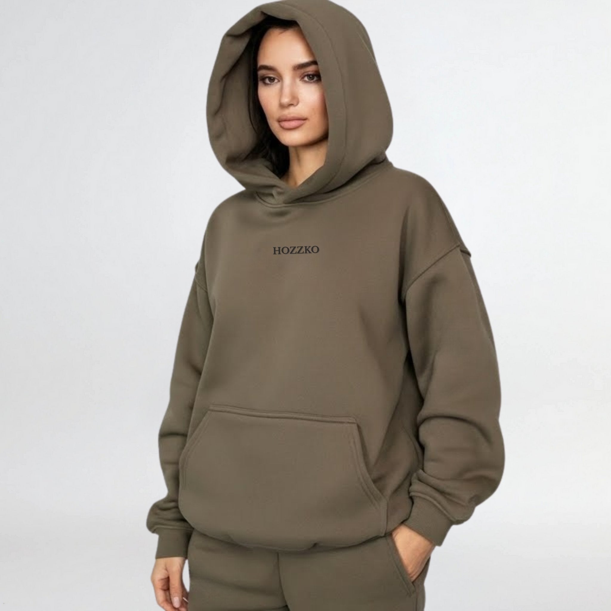 HOZZKO HOODIE – Oversized, Heavyweight & Ultra-Cozy Fleece Comfort